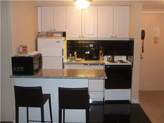 Rented by Empire State Properties | media 1