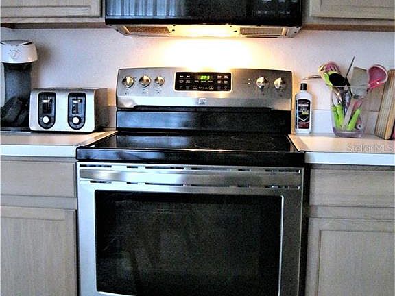 4th image of 4126 Forest Island Dr