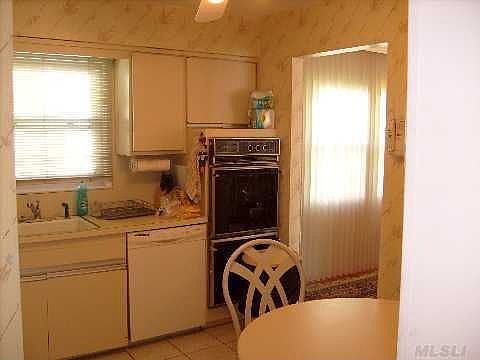 5th image of 2811 S Saint Marks Ave