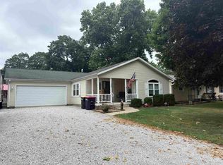 1120 S Hamilton St, Delphi, IN 46923