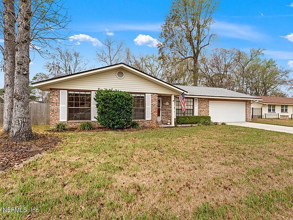 2nd image of 222 BEECHWOOD Court