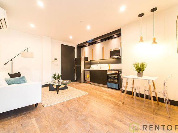 2nd image of 832 Lexington Ave APT 1F