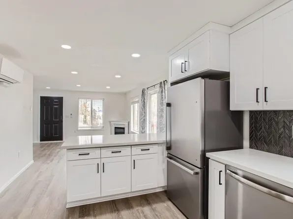 4612 NE Lombard St #2, Portland, OR 97218