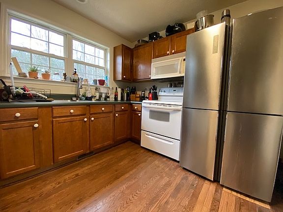 4th image of 4211 Madonna Dr #908