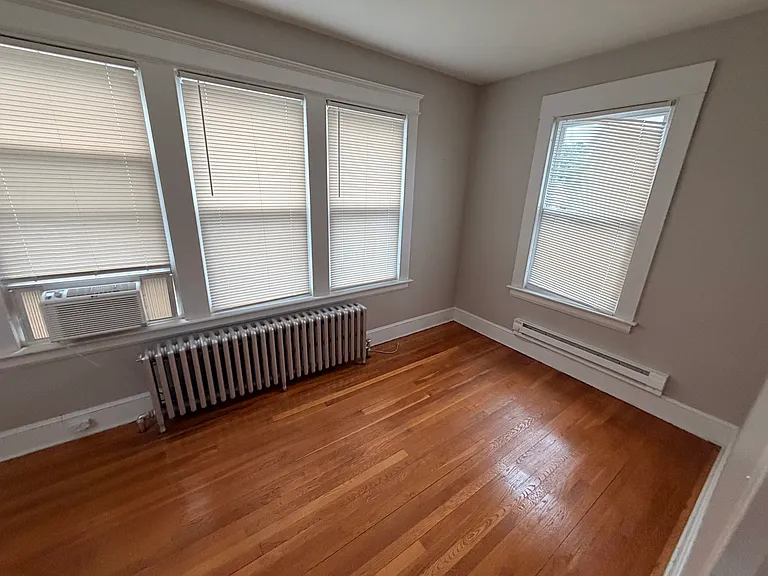 55-57 York St #2 — Photo 6