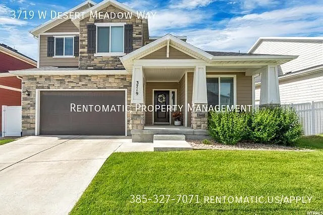 3719 W Desert Meadow Way