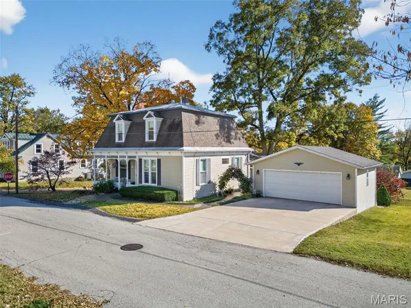5548 Chestnut St, Augusta, MO 63332
