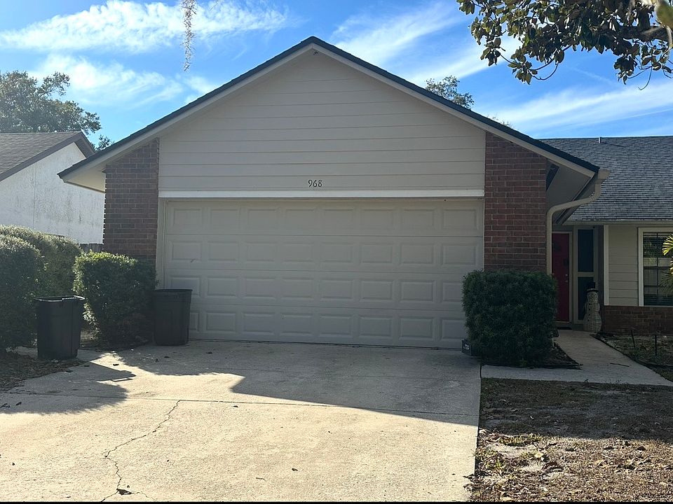 2nd image of 968 Wesson Dr