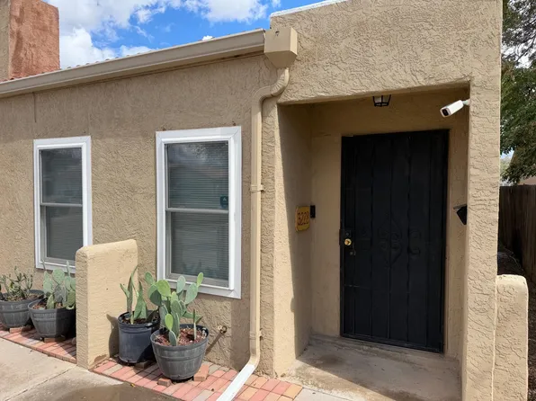 322 Columbia Dr SE #B, Albuquerque, NM 87106