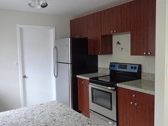 5th image of 3250 NW 103rd Ter