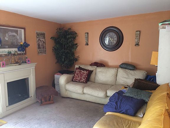 3rd image of 4312 Wall Ave