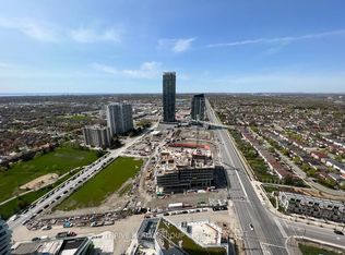 3900 Confederation Pkwy #3208, Mississauga, ON L5B 0K7