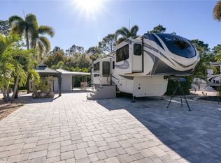 5846 Burrwood Ct, Fort Myers, FL 33905