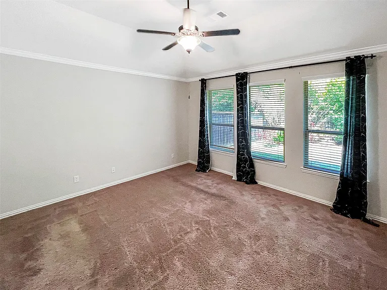 25310 Evergreen Bend Dr — Photo 16