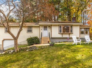 3 Regina Dr, Chelmsford, MA 01824