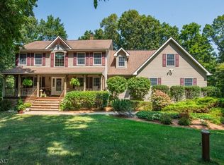 15 Marc Dr, Wantage, NJ 07461
