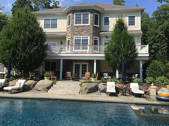 3rd image of 48 Prospect Pl
