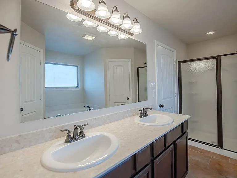 401 Mel Ott Ln — Photo 20
