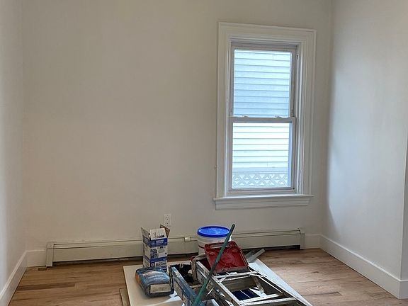 4th image of 420 E 4th St #1