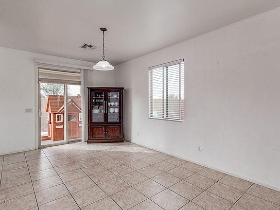 2nd image of 6524 S 74th Ln