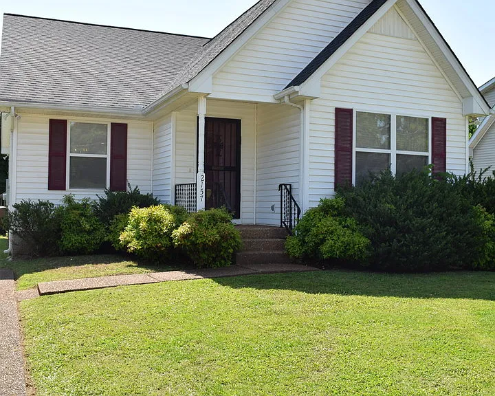 2157 Bransford Ave — Photo 2