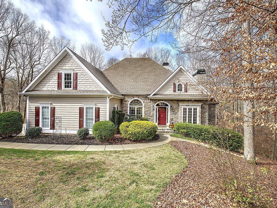 1st image of 302 Waterfall Ct