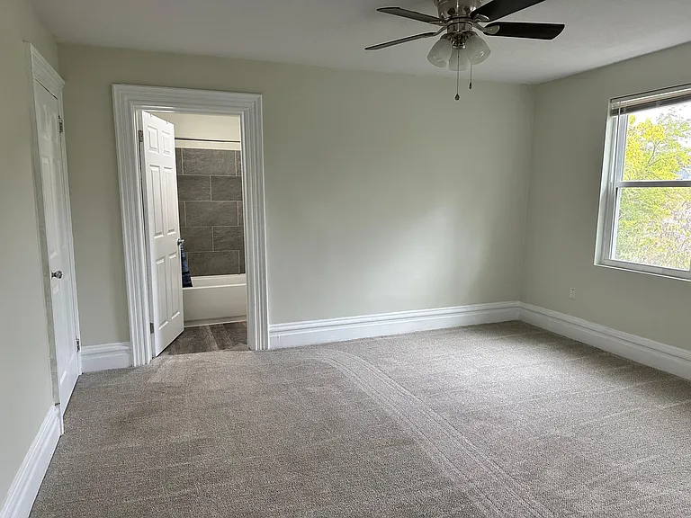 410 Colton St — Photo 14