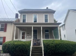 58 W Main St, Newville, PA 17241