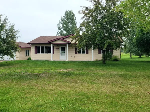 310 S Hill Ave, Ogilvie, MN 56358