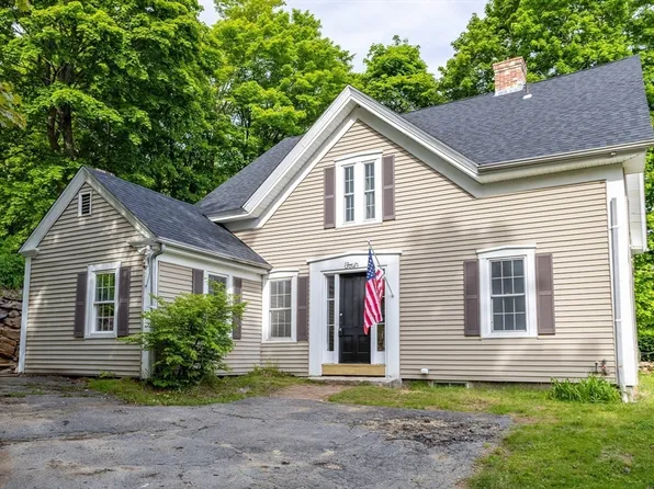 4 Main St, Ashburnham, MA 01430