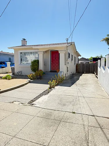 3236 Idaho St Photo 1
