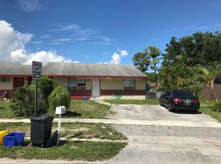 4841 Gladiator Cir, Greenacres, FL 33463