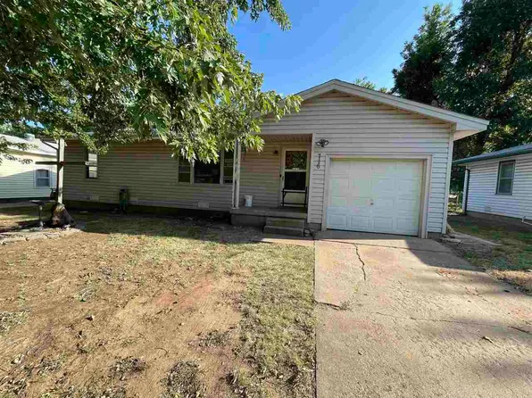 716 W Emporia Ave, Ponca City, OK 74601