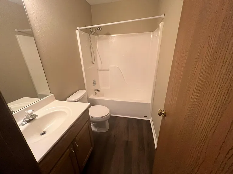 314 S Creekside Ct #314 — Photo 16