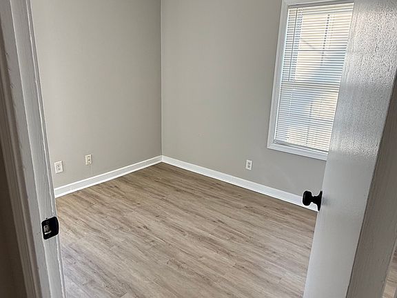 4th image of 6001 Halma Dr