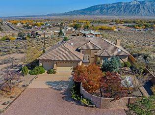 1 Coyote Canta Rd, Corrales, NM 87048