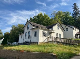 319 Buchanan St, Red Wing, MN 55066