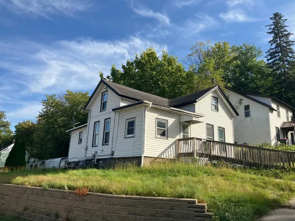 319 Buchanan St, Red Wing, MN 55066