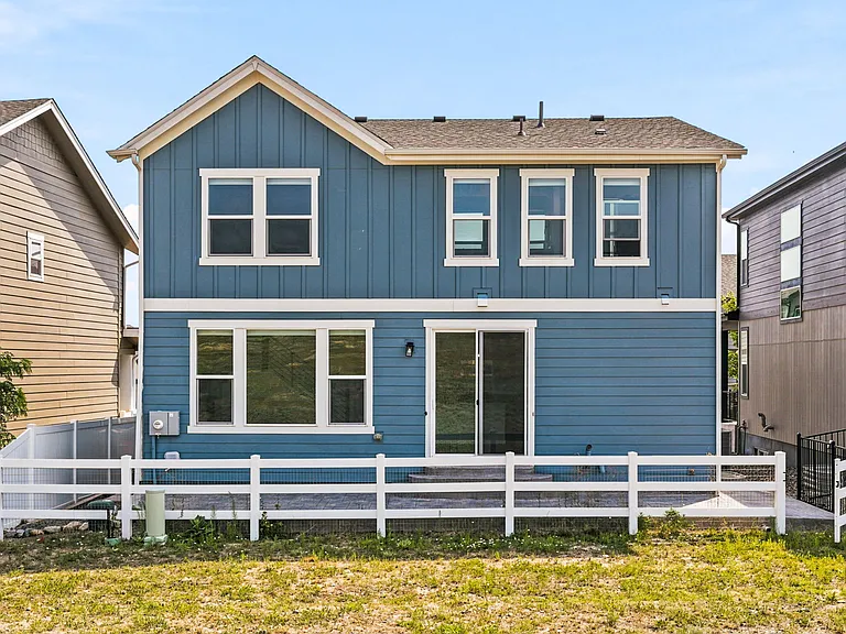 137 Mohawk Cir — Photo 43