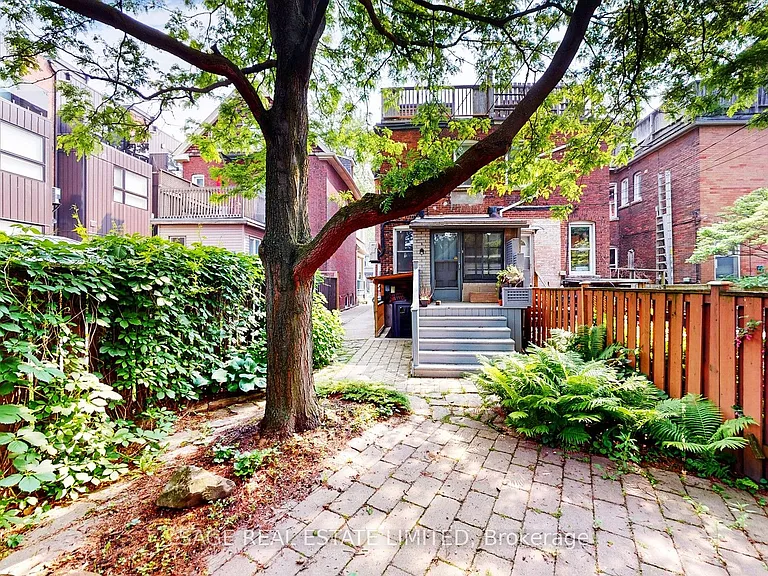 532 Brunswick Ave #LOWER — Photo 17