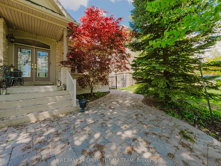 56 Park Ridge Dr #UPPER — Photo 4