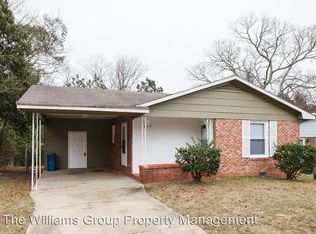 822 Ashley St, Fayetteville, NC 28305