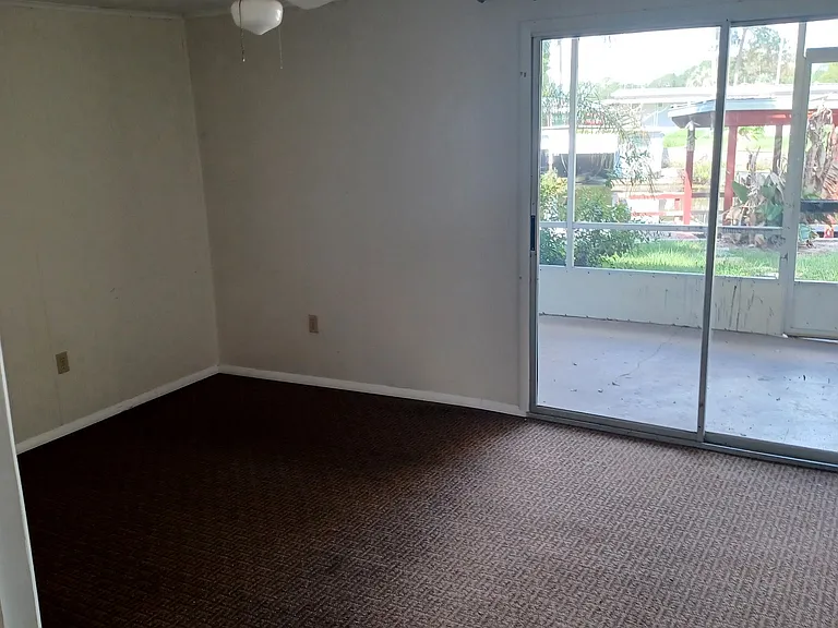26139 Rose Ln — Photo 5