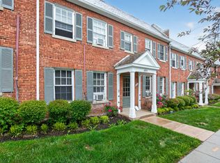 4824 Reservoir Rd NW APT 1, Washington, DC 20007