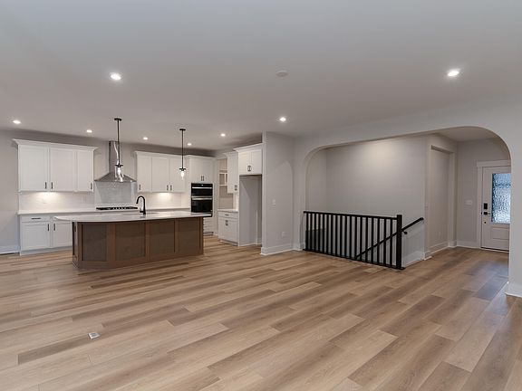 3rd image of 2224 Silver Peak Dr