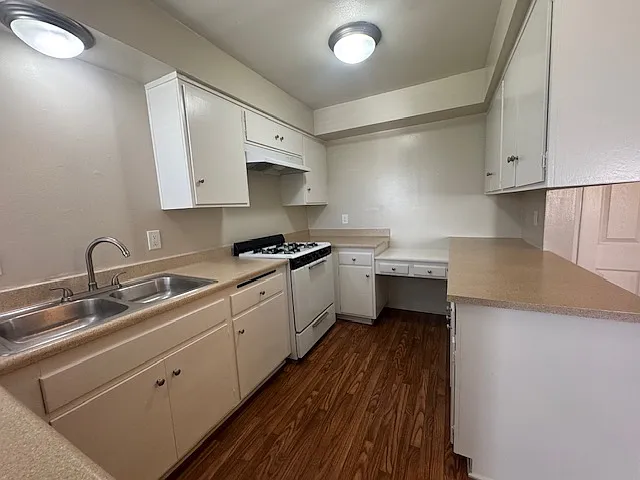 200 S Valencia St #3 — Photo 5