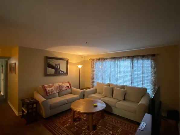 303 White St, Lexington, VA 24450