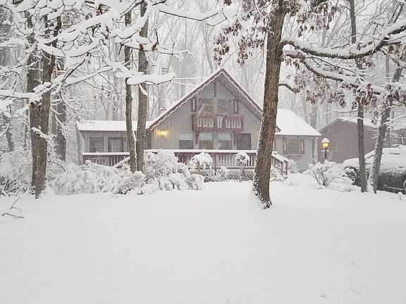 2nd image of 2695 Lanier Ln