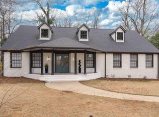 2769 Altadena Lake Dr, Birmingham, AL 35243