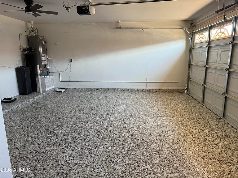 518 W Scott Ave — Photo 25